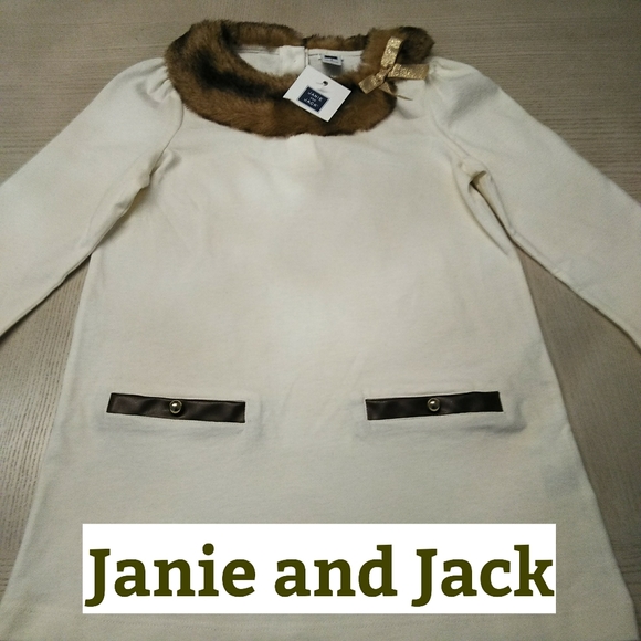 Janie and Jack Other - Janie and Jack Cream Top W/ Faux Fur Collar Sz 8